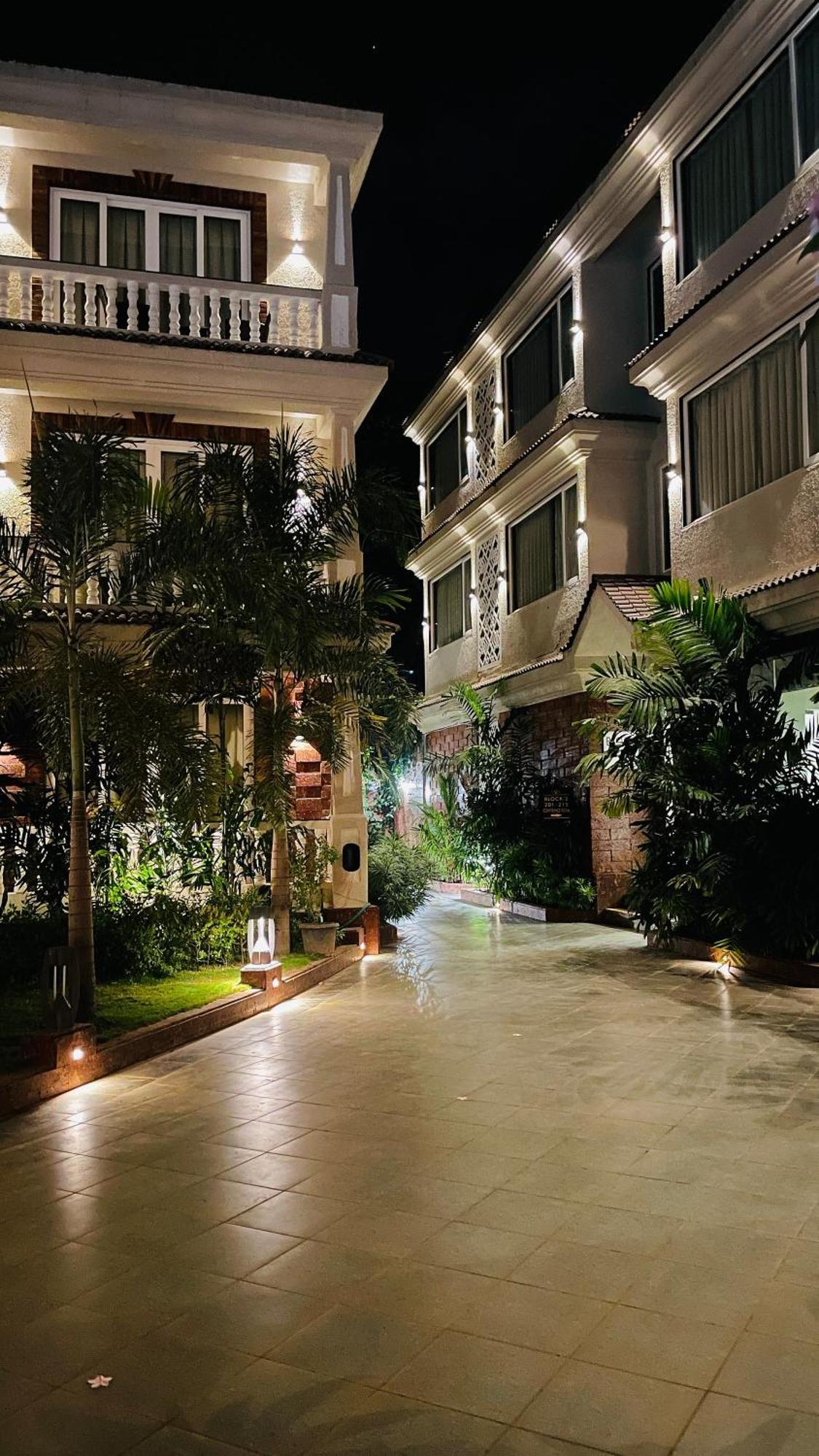 Grand Continent Anjuna A Sarovar Portico Affiliate Hotel Near Anjuna And Vagator Beach Ngoại thất bức ảnh