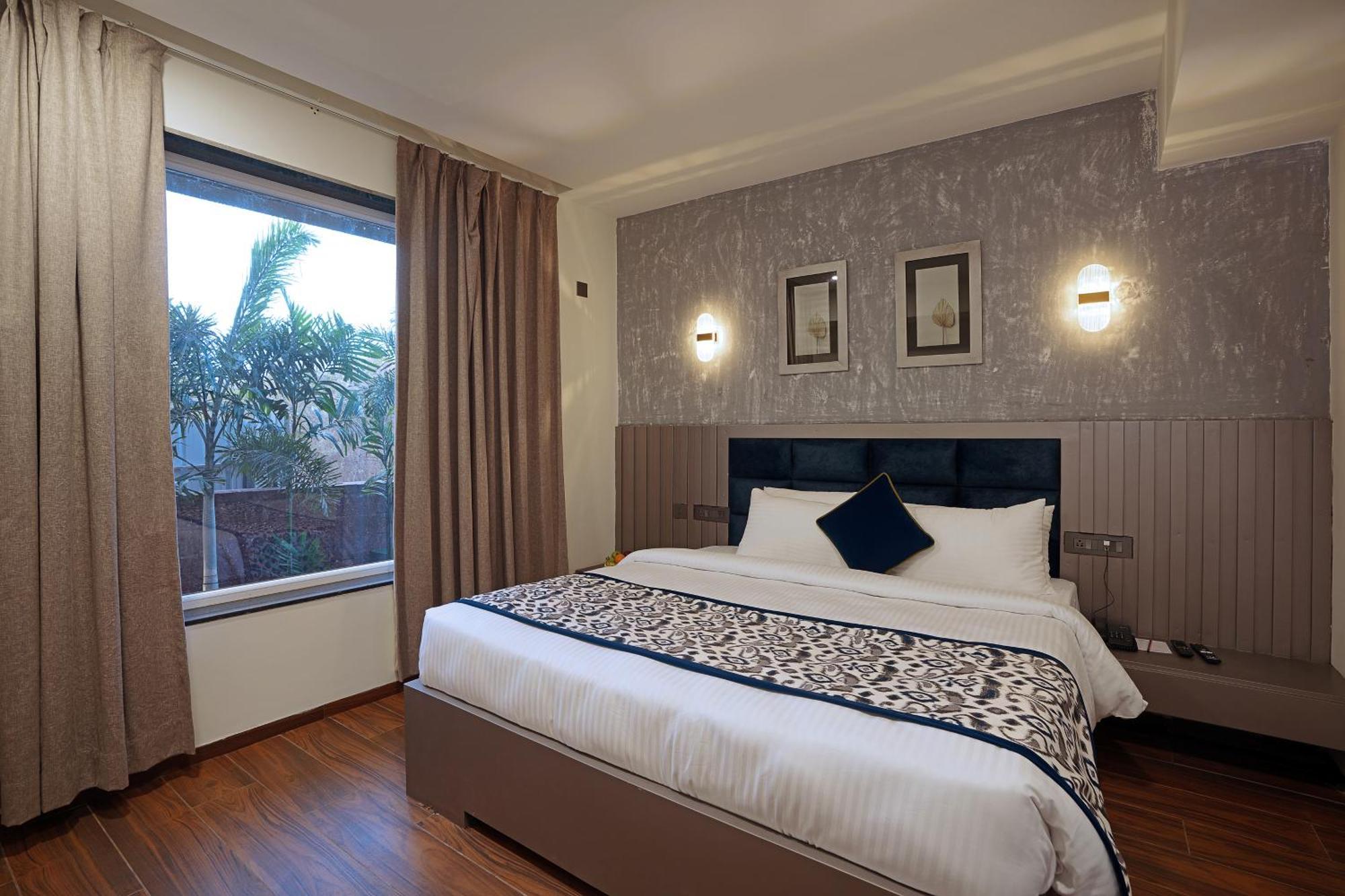 Grand Continent Anjuna A Sarovar Portico Affiliate Hotel Near Anjuna And Vagator Beach Ngoại thất bức ảnh