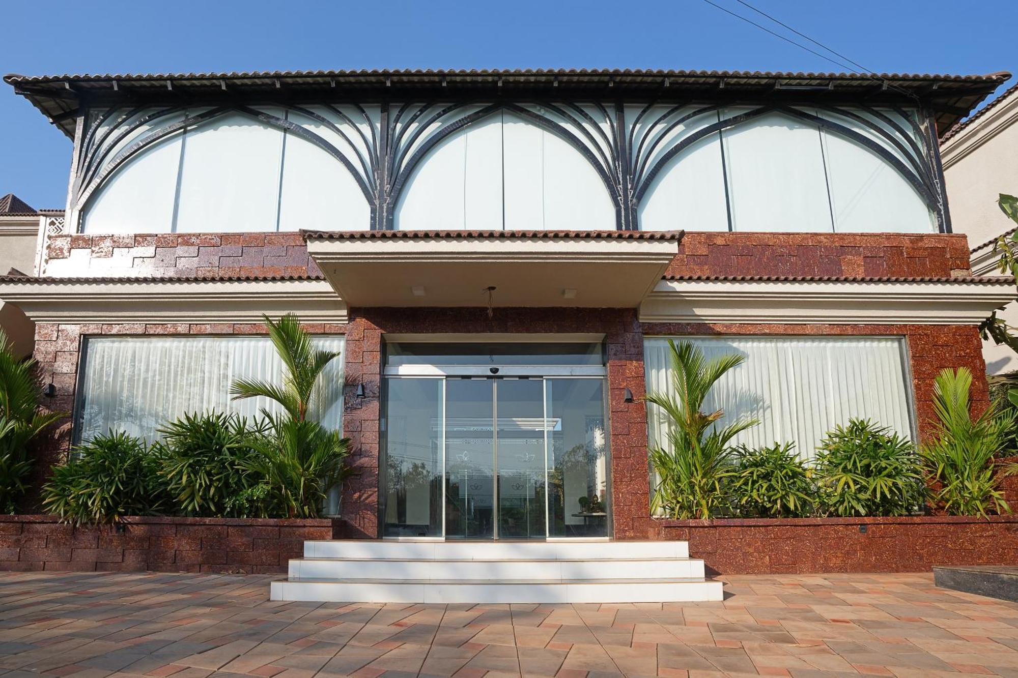 Grand Continent Anjuna A Sarovar Portico Affiliate Hotel Near Anjuna And Vagator Beach Ngoại thất bức ảnh