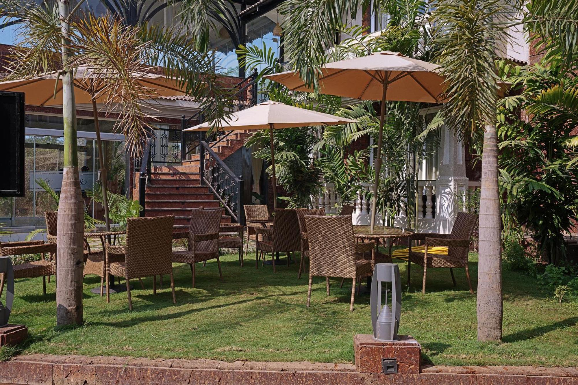 Grand Continent Anjuna A Sarovar Portico Affiliate Hotel Near Anjuna And Vagator Beach Ngoại thất bức ảnh
