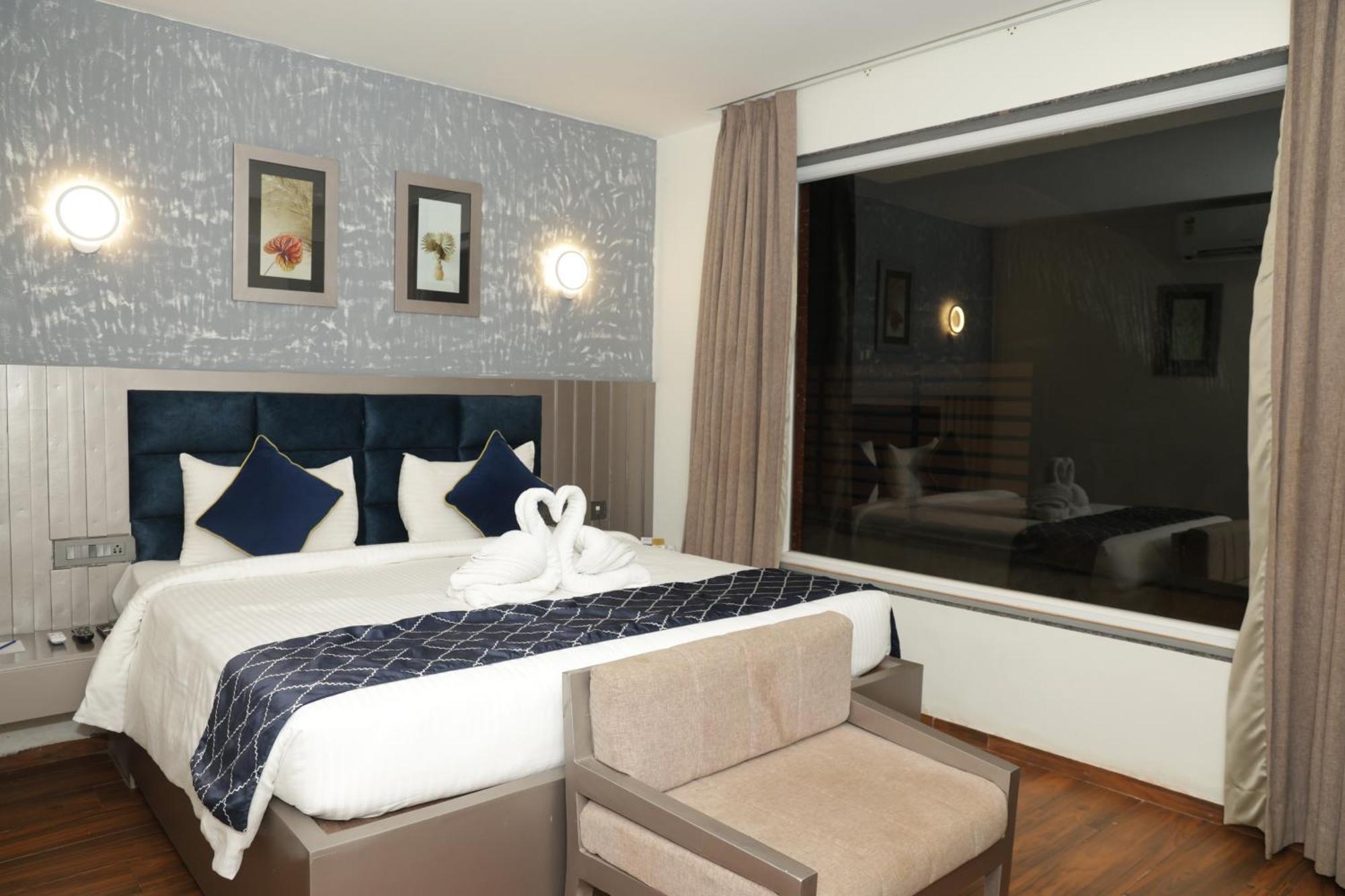 Grand Continent Anjuna A Sarovar Portico Affiliate Hotel Near Anjuna And Vagator Beach Ngoại thất bức ảnh